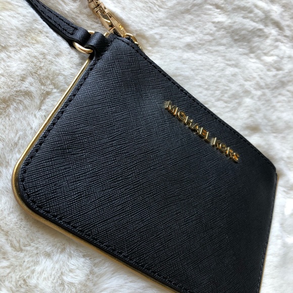 ✨HP✨ Michael Kors Specchio Jet Set Wristlet - Picture 2 of 6